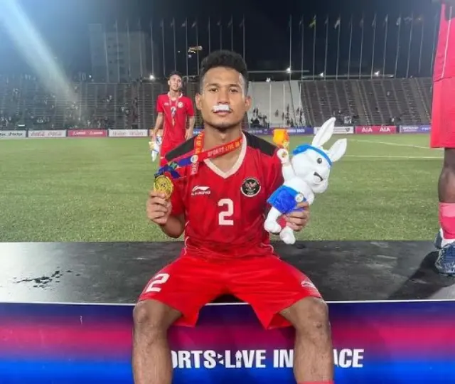 Tompi Tawarkan Rawat Bibir Bagas Kaffa yang Sobek, Menpora: Oke Saya Sampaikan, Dok