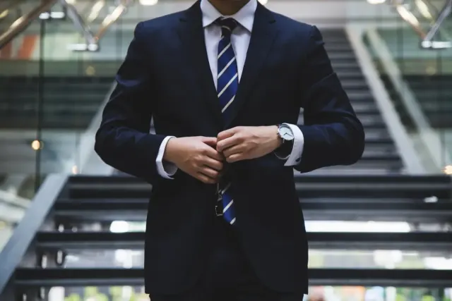 Contoh Surat Lamaran Kerja yang Bisa Dipakai Melamar Semua Posisi