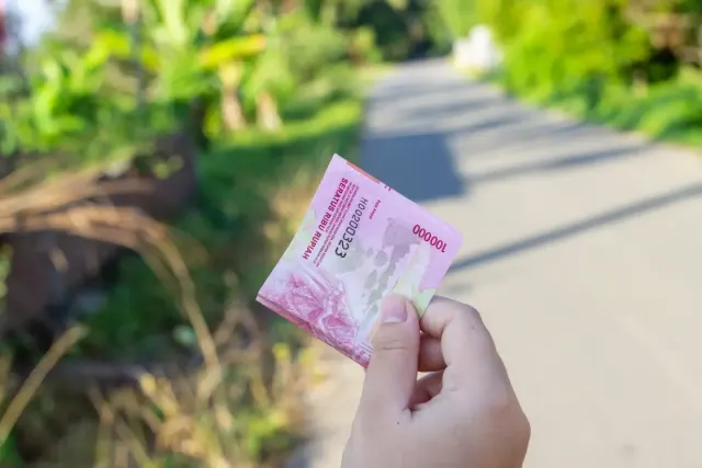 6 Hadits tentang Sedekah, Jangan Takut Miskin karena Berbagi