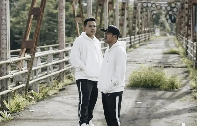 Lirik Lagu Tewas Tertimbun Masa Lalu oleh NDX A.K.A, Cocok Banget Buat Dijogetin Ges!