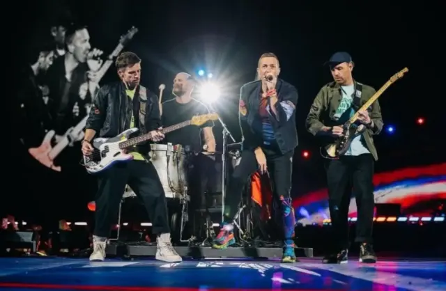 Viral, Nikah dengan Mas Kawin Tiket Coldplay