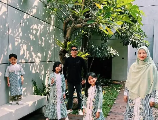 Anak-anak Desta dan Natasha Rizki Rasakan Gelagat Aneh Orang Tuanya Sebelum Kabar Percerainnya Terkuak