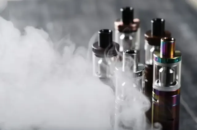 3 Kandungan Rokok Elektrik yang Membuatnya Berbahaya