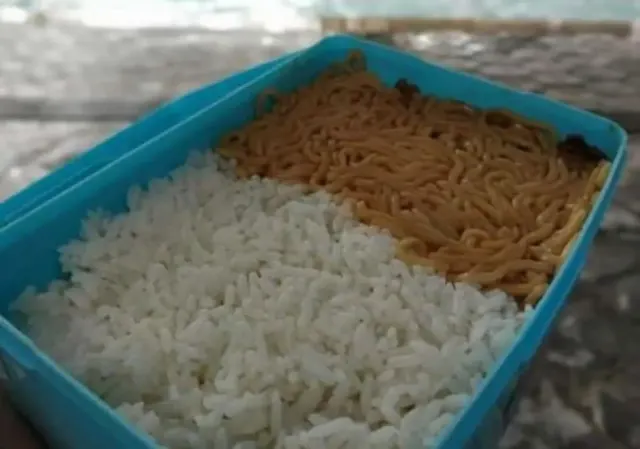 Ramai Bekal Nasi dan Mi Instan Gara-gara Netizen Salahkan Pengetahuan Gizi Ortu