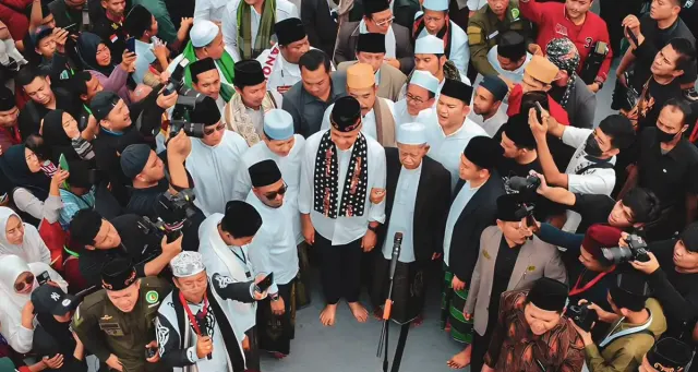 Ganjar Pranowo Mohon Dengar Baik-baik! Rumah Ibadah Jangan Dijadikan Tempat Kampanye, Tolong Punya Etika