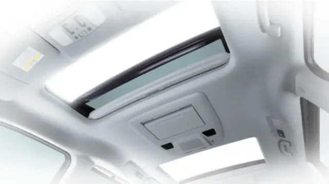 Kiat Merawat Sunroof Mobil dengan Baik Agar Tetap Awet