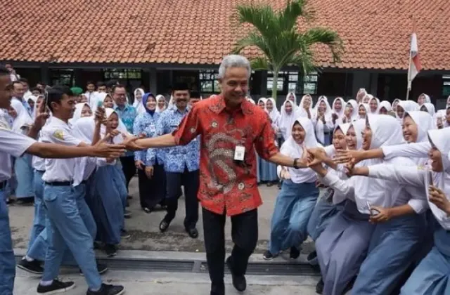 Survei Capres Terbaru Indikator Politik Indonesia, Ganjar Pranowo Kuasai Pemilih Etnis Jawa dan Batak