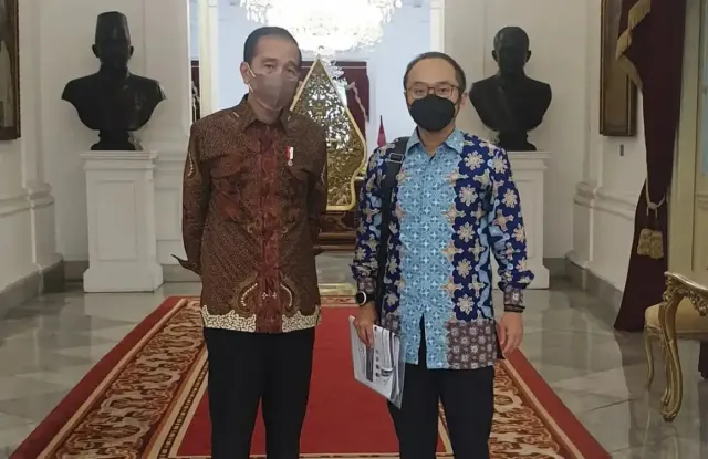 Sindiran Menohok Yunarto Wijaya ke Politisi PSI yang Dukung Kaesang: Tegak Lurus ke Bapaknya Berarti Harus Tegak Lurus ke Anaknya Juga?