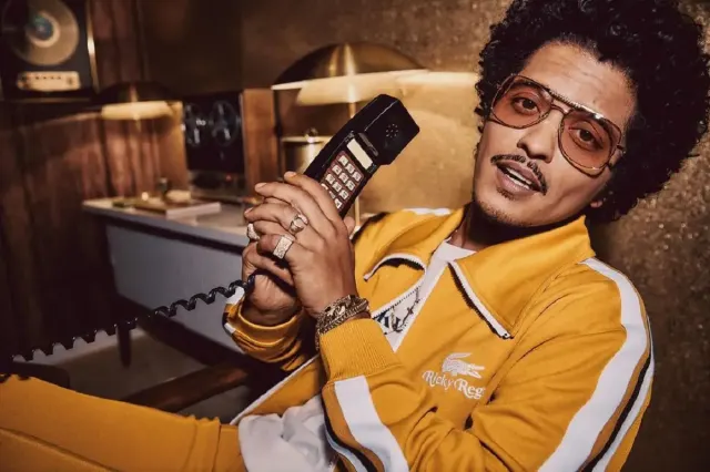 Lirik Lagu It Will Rain Bruno Mars Kontroversional Karena Bermakna "Tidak Bertuhan"