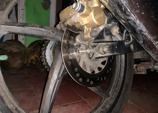 Segera Ganti Piringan Cakram Sepeda Motor Jika Tanda Ini Sudah Muncul!