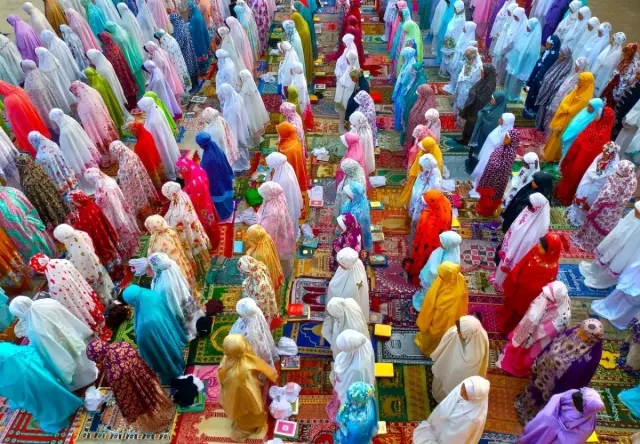 Niat dan Tata Cara Sholat Jenazah untuk Mayit Laki-laki Maupun Perempuan