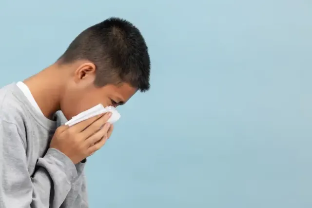 6 Penyebab Hidung Tersumbat Sebelah Tapi Tidak Pilek dan Cara Mengatasinya