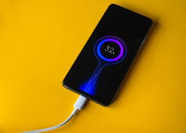 Isi Daya Baterai HP Sebaiknya sampai Berapa Persen? Begini Penjelasannya