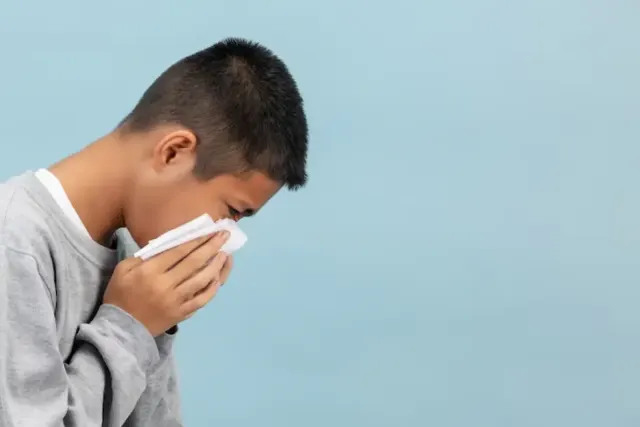 Suka Kepikiran? Ini Asal-usul Dahak yang Dikeluarkan Saat Batuk