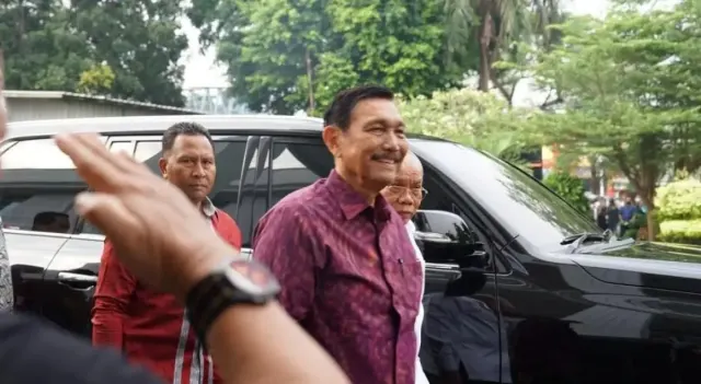 Motor Listrik Sepi Peminat, Luhut Panjaitan: Pemerintah Akan Evaluasi Ulang Kebijakan Subsidi