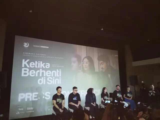 Sinopsis dan Daftar Pemain Film Ketika Berhenti di Sini