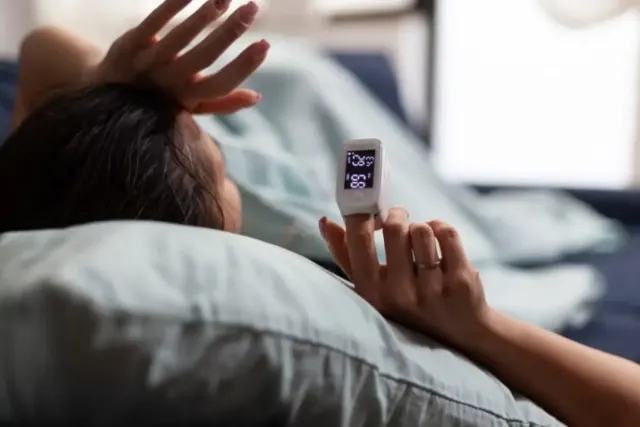 Panduan Lengkap Menggunakan dan Membaca Oximeter Bagi Ibu Hamil, Lengkap dengan Tips Menjaga Saturasi Oksigen Tetap Stabil