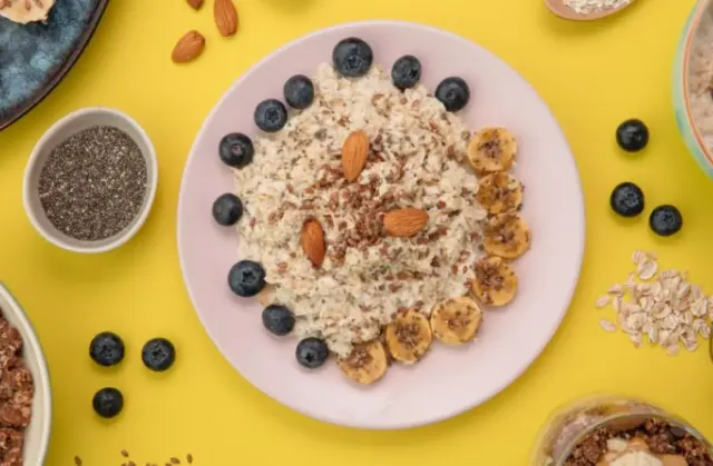 9 Manfaat Oatmeal yang Baik Untuk Kesehatan Tubuh, Cocok Buat Kamu yang Lagi Diet Nih!