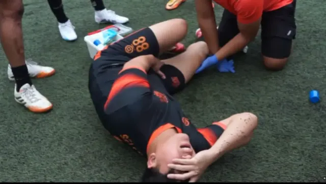 5 Fakta Billy Syahputra Cedera Main Bola, Kondisinya Cukup Parah
