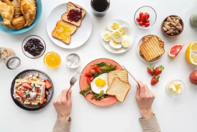 5 Kebiasaan di Pagi Hari yang Bisa Menstabilkan Gula Darah, Mudah Banget Dilakukan!