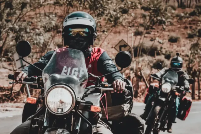 Sakit Pinggang Setelah Touring atau Perjalanan Jauh Pakai Motor, Begini Cara Atasinya Supaya Badan Langsung Fit Kembali