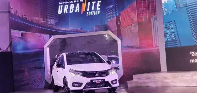 Perbedaan Mobil Honda Brio Satya dan Honda Brio RS, Lebih Bagus Mana?