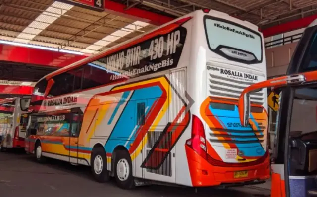 Senangnya Penumpang Setia PO Rosalia Indah Dapat Diskon Tiket 50 Persen saat Ultah