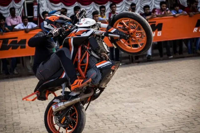 Biar Gak Celaka, Ini 5 Tips Aman Freestyle Motor bagi Pemula
