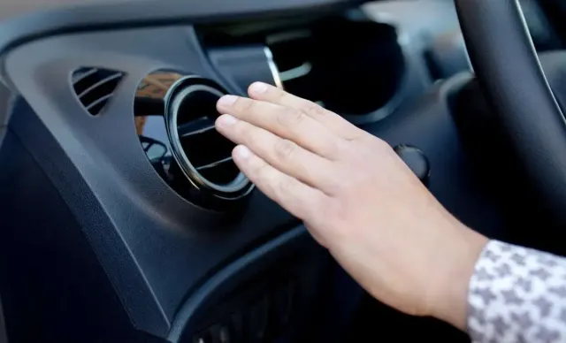 Panas dalam Mobil? Ini 7 Cara Merawat AC Mobil Agar Tetap Dingin