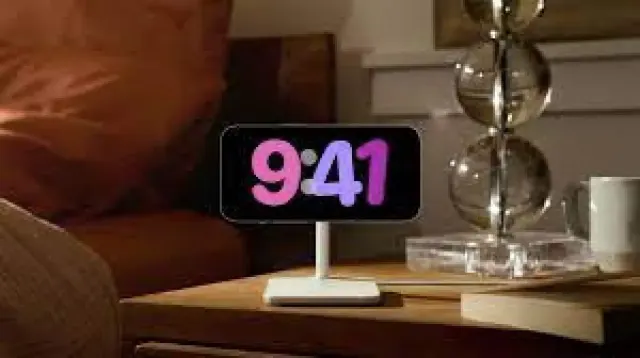 Cara Mengaktifkan Fitur StandBy di iOS 17 dan Pengaturannya