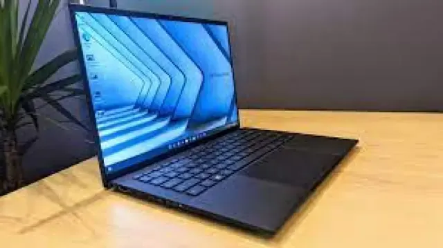5 Kelebihan ASUS Expertbook B9 OLED, Laptop Kelas Premium Nih!
