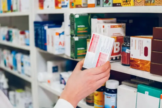 Obat Paten dan Obat Generik, Mana yang Lebih Ampuh?