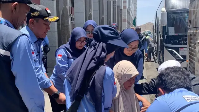 Jemaah Haji Kloter BDJ 07 Tiba di Madinah, Layanan Siap dan Kesehatan Terjaga
