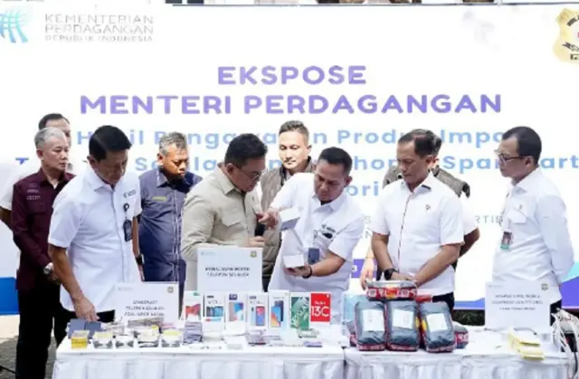 Kemendag Bongkar Produksi Smartphone Rekondisi Ilegal Bernilai Miliaran Rupiah
