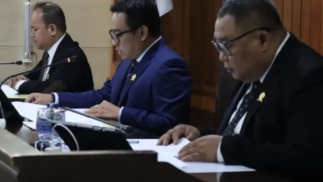 KPPU Jatuhkan Denda Miliaran untuk Persekongkolan Pengadaan Transportasi EMU Proyek KCJB