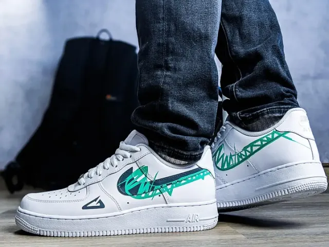 5 Sneakers Limited Edition yang Nilainya Terus Naik di Pasaran. Simak Biar Nggak Penasaran!
