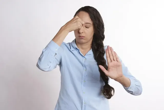 Stres, Cemas, dan Burnout? Ini Cara Mengelola Emosi dengan Sehat