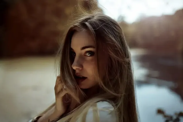 Mau Rambut Kuat, Halus, dan Anti Rontok? Kuncinya Ada di Vitamin Rambut