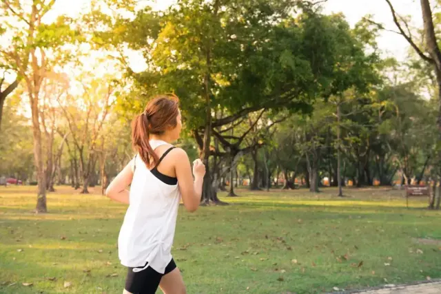 14 Manfaat Slow Jogging yang Bisa Kamu Dapat untuk Kesehatan Tubuh dan Pikiran