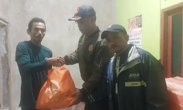 BPBD Bandung Barat Tangani Longsor di Lembang. Satu Warga Tewas, Empat Rumah Terdampak
